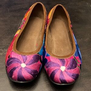 Colorful Floral Women's Flats
